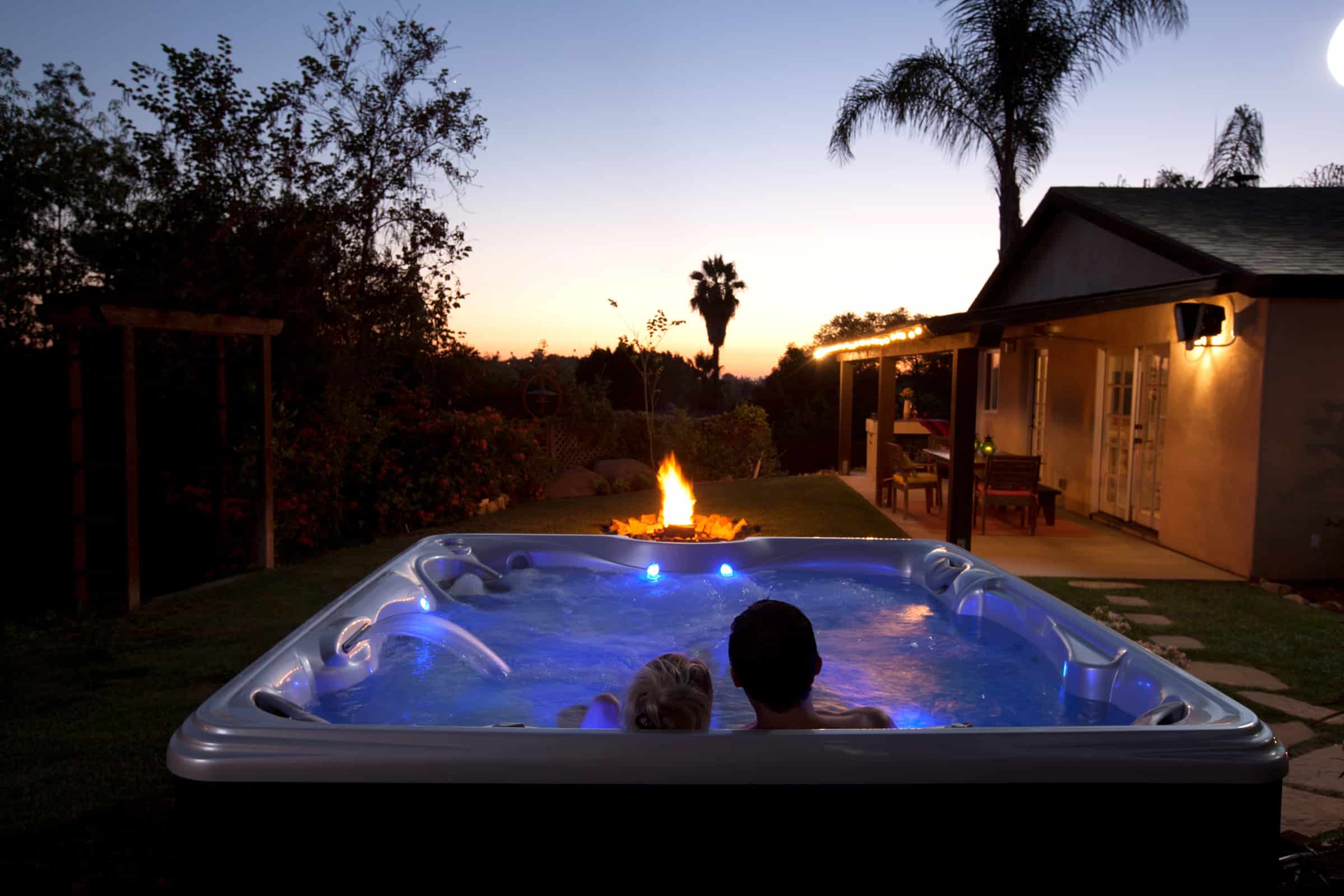 A Hot Tub to Make Your Neighbors Green with Envy