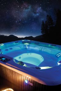 The Difference Between Jacuzzis and Hot Tubs