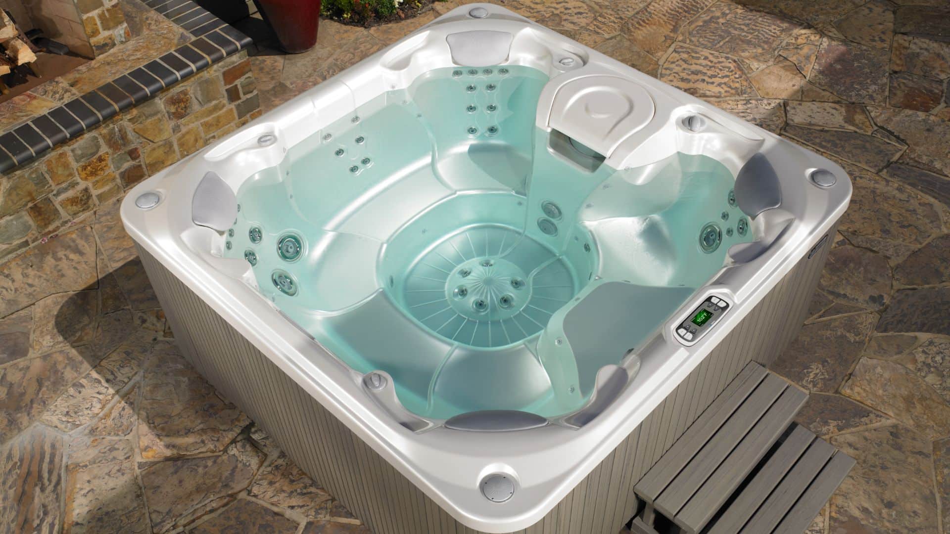 a hot tub cared for following the THTC guide to the best hot tub care
