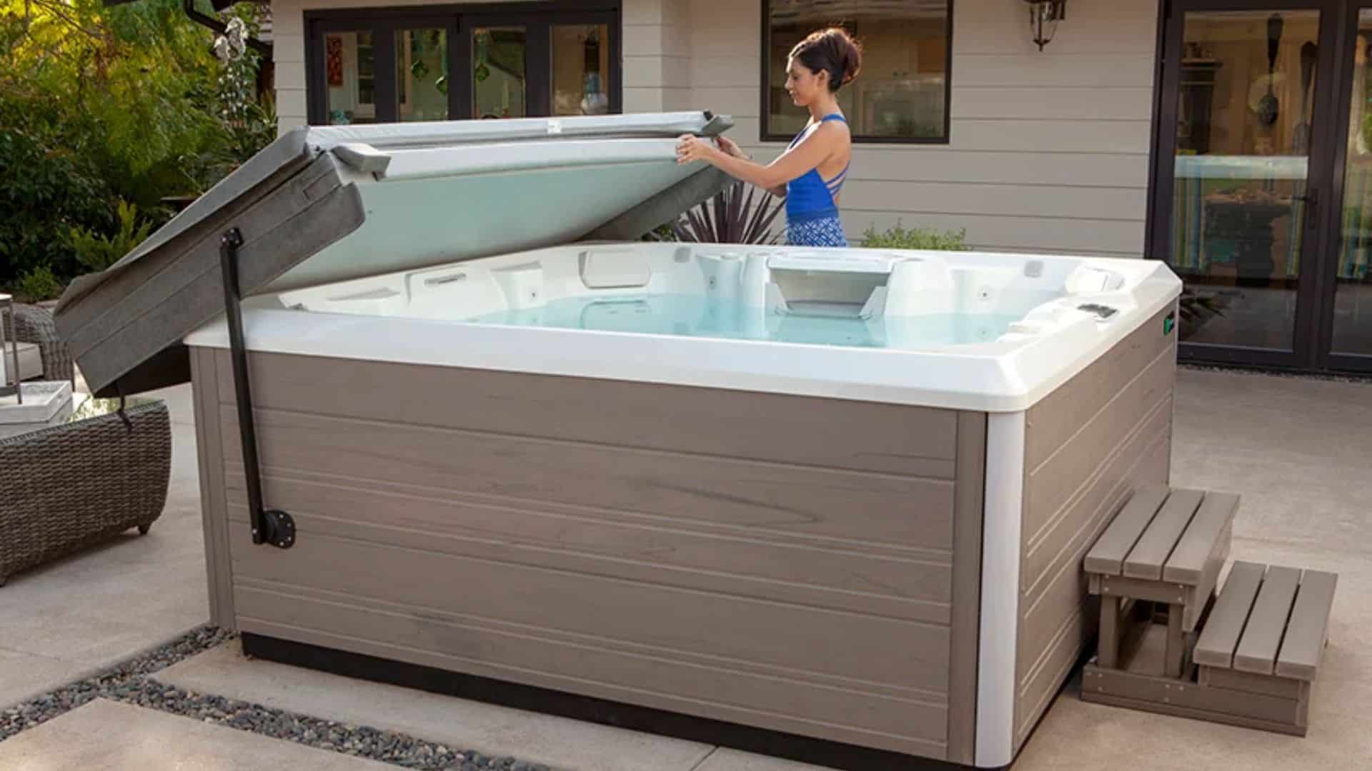 6 Best Hot Tub Accessories for a Hot Spring Spa