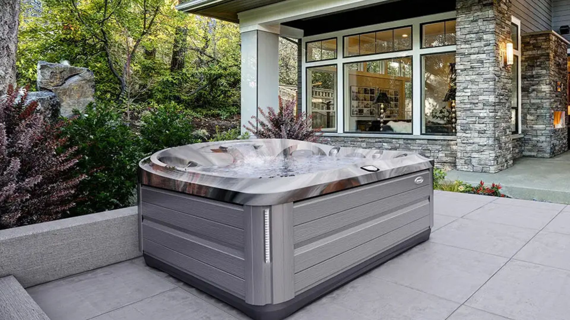 How a Jacuzzi Improves Your Health