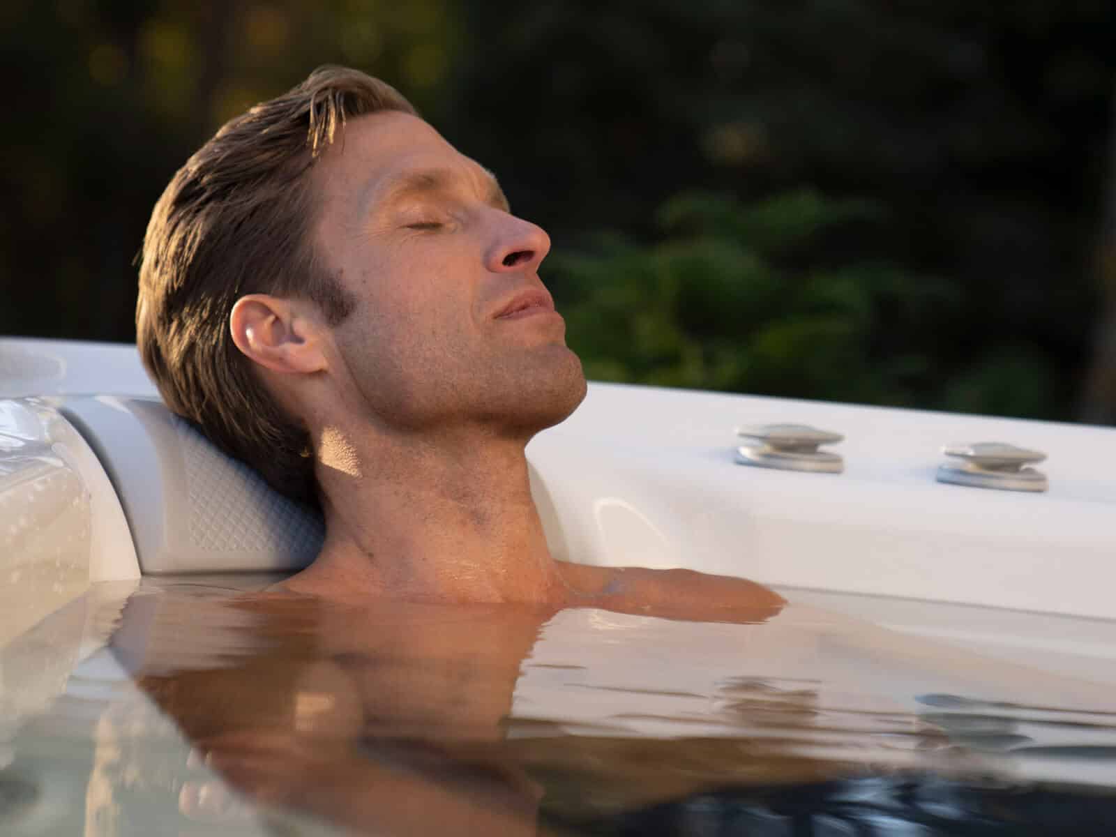 Can a Hot Tub Help You Keep Your New Year’s Resolutions?